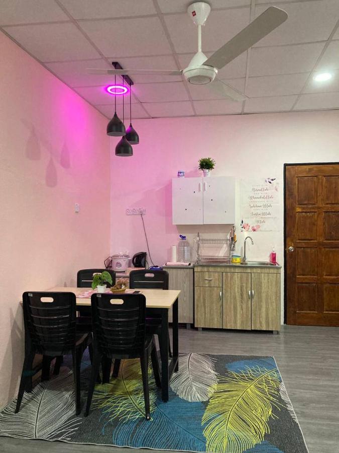 Pink Homestay D'Perlis Кангар Экстерьер фото