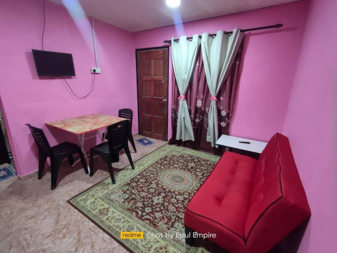 Pink Homestay D'Perlis Кангар Экстерьер фото